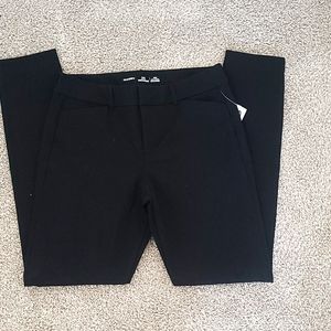 Black pixie mid-rise dress pants